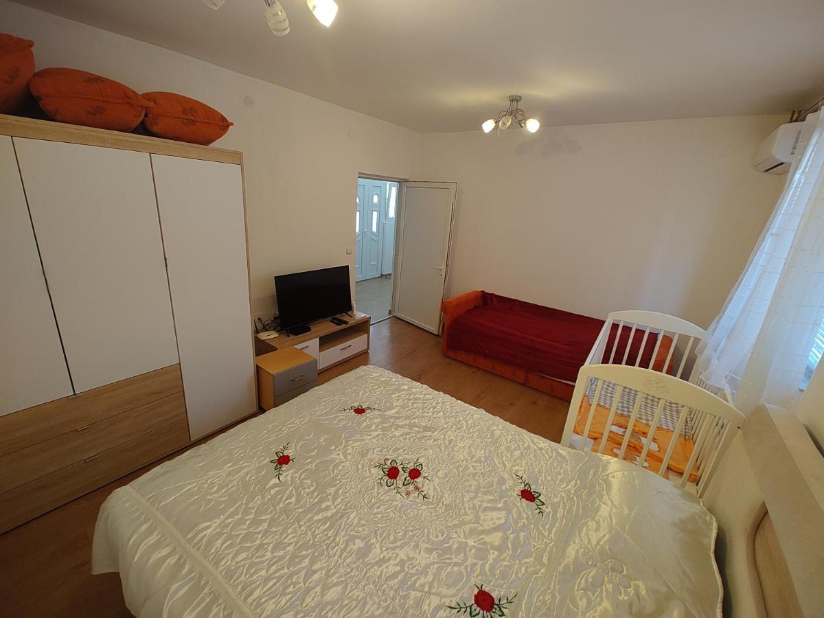 Apartman Anastasija Surčin Exterior foto